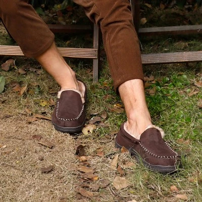 RockDove Men's Carter Faux Fur Lined Microsuede Moc Slipper 7 RockDove Men's Carter Faux Fur Lined Microsuede Moc Slipper - Image 5