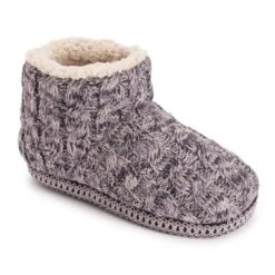 MUK LUKS Women's Favina Slipper -Georgia Shoes Shop GUEST 1fe20427 54eb 4546 bc09 d7b8636ce64f