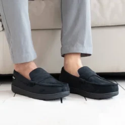 Isotoner Men's Microsuede Round Essentials Slippers -Georgia Shoes Shop GUEST 214d3427 3040 4226 8c7f cef3adbd5e54