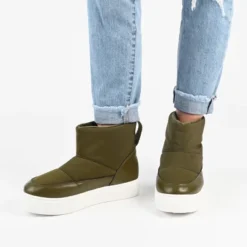 Journee Collection Womens Sethie Round Toe Pull On Winter Boots -Georgia Shoes Shop GUEST 26b693f5 a0fe 44fc 832f 1bfee5f30842