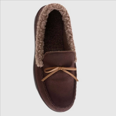Isotoner Men's Microsuede Berber Spill Slippers 4 Isotoner Men's Microsuede Berber Spill Slippers - Image 2