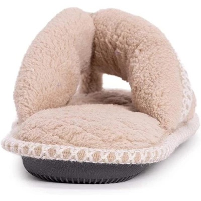 MUK LUKS Women's Darlene Thong Slipper 4 MUK LUKS Women's Darlene Thong Slipper - Image 2