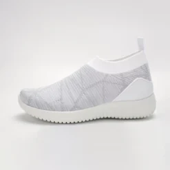 Mio Marino's Women's Casual Slip On Sneakers With Breathable Mesh