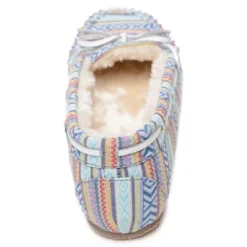 Minnetonka Women's Cally Moccasin Slippers -Georgia Shoes Shop GUEST 905045fa 60d9 476d a4fd b8475fa09feb