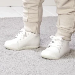 Stride Rite Elliot Kid's Leather First Walking Shoe -Georgia Shoes Shop GUEST 94a422f2 43a8 4a96 ab10 7aad689f9cb4