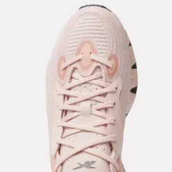 Reebok Zig Kinetica 3 Shoes -Georgia Shoes Shop GUEST aac9c66e 1639 4583 9786 6d6d6594eca1