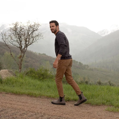 Nisolo Sustainable Men's Go-To Chelsea Boot 7 Nisolo Sustainable Men's Go-To Chelsea Boot - Image 5