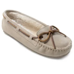 Minnetonka Women's Cally Moccasin Slippers -Georgia Shoes Shop GUEST d2c668a5 fdc5 4065 be3e 6f70f27acbaa