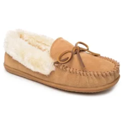 Minnetonka Women's Camp Collar Moc Moccasin Slippers -Georgia Shoes Shop GUEST d50861ba b46e 4464 b7bd 0e6698f2e854