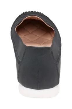 GC Shoes Soria Quilted Slip-On Flats -Georgia Shoes Shop GUEST d8adcad8 05d8 4df9 a8a0 62670e56c0d4
