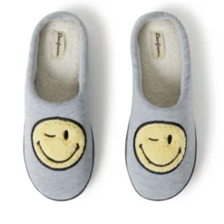 Dearfoams Men's Smile Icon Slippers 11 Dearfoams Men's Smile Icon Slippers -Georgia Shoes Shop GUEST e87eca2a 813c 4a6b 8675 f84a8cb81c09