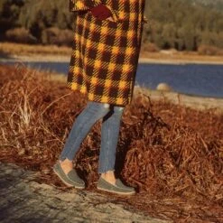 Minnetonka Women's Suede Tempe Loafer Slippers 16 Minnetonka Women's Suede Tempe Loafer Slippers -Georgia Shoes Shop GUEST edac59c1 ed68 4837 a7d7 aed6b594472a