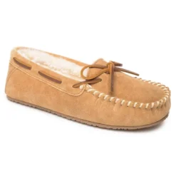Minnetonka Women's Comfy Moc Moccasin Slippers -Georgia Shoes Shop GUEST f91733fa 2c61 493e 9956 4d42e0c94051